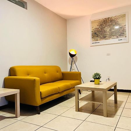 Suites Bauhaus Casa Blanca La Corregidora Екстериор снимка