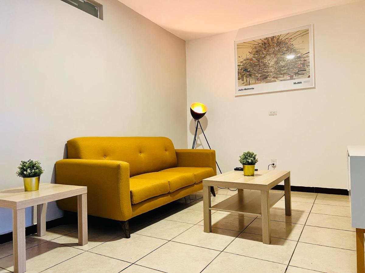 Suites Bauhaus Casa Blanca La Corregidora Екстериор снимка