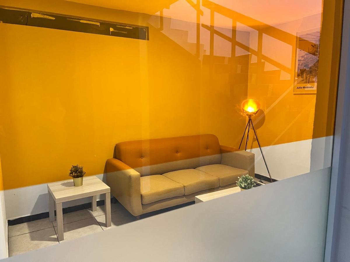 Suites Bauhaus Casa Blanca La Corregidora Екстериор снимка